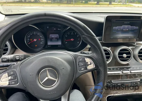 2016 Mercedes-Benz Glc 300 из США, поврежденный, VIN WDC0G4JB2GF031335